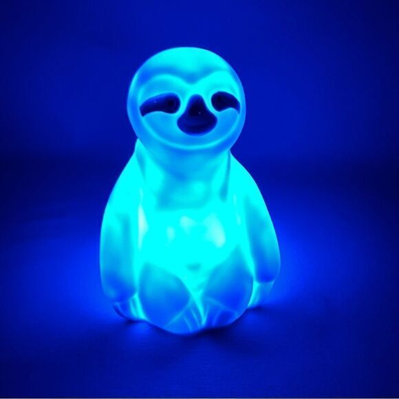 Amazing sloth Bluetooth LED cordless rechargeable multicolored light and speaker - Picture 7 of 16